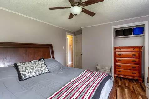 3 Hillside Circle Gardiner ME 04359