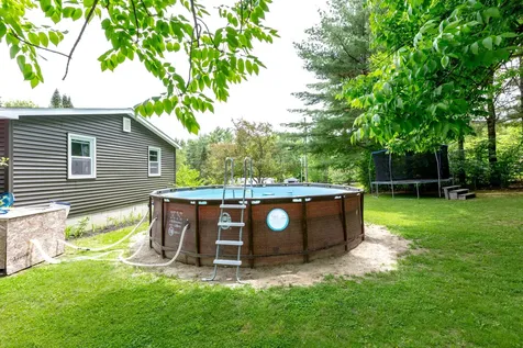 3 Hillside Circle Gardiner ME 04359