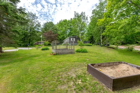 3 Hillside Circle Gardiner ME 04359