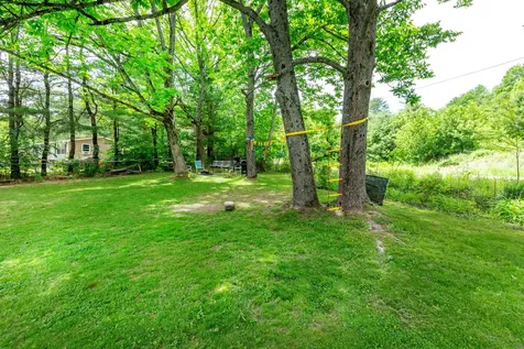 3 Hillside Circle Gardiner ME 04359