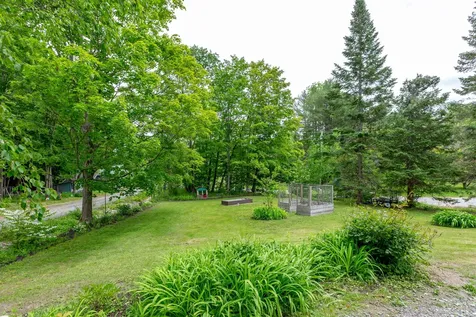3 Hillside Circle Gardiner ME 04359