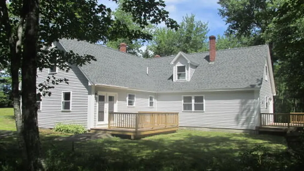 20 Country Lane South Thomaston ME 04858
