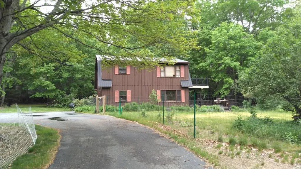 291 Sumner Road Leeds ME 04263