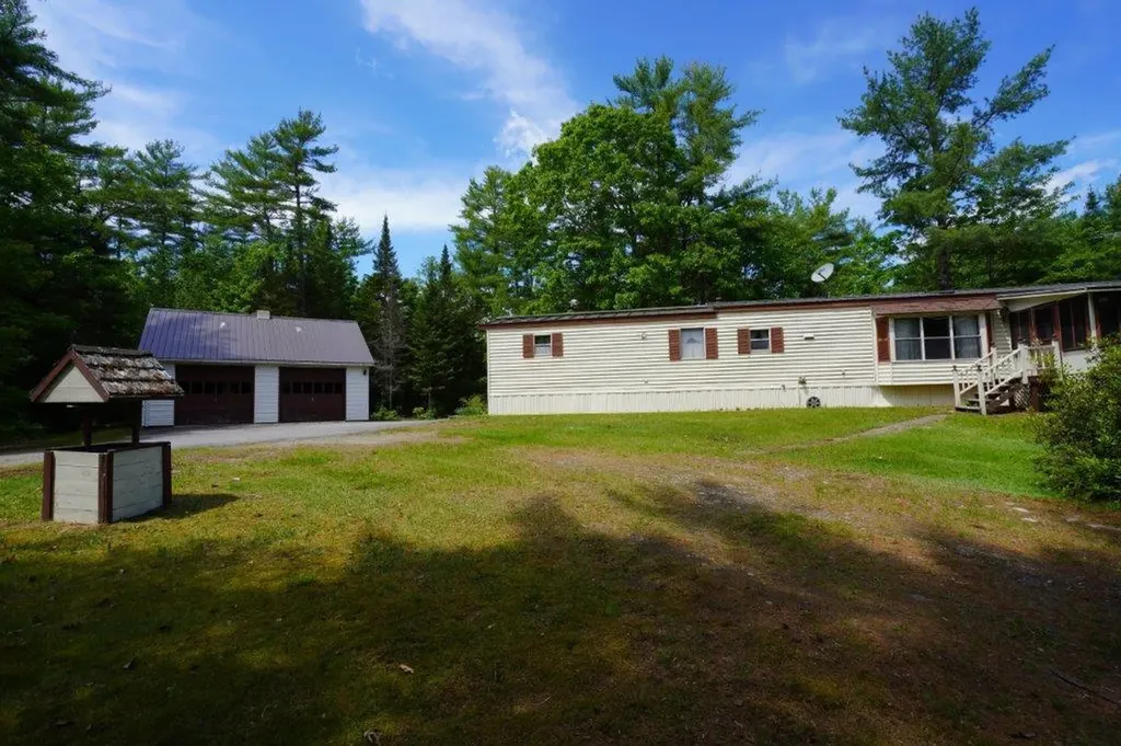 286 Belfast Augusta Road Highway E Searsmont ME 04973