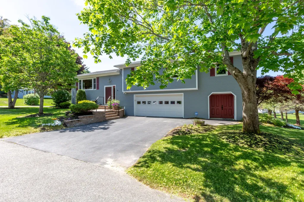9 Adele Street Lewiston ME 04240