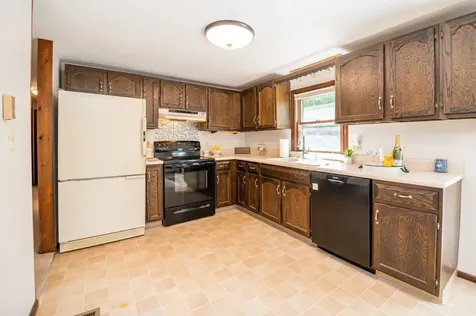 71 Bradstreet Lane Eliot ME 03903