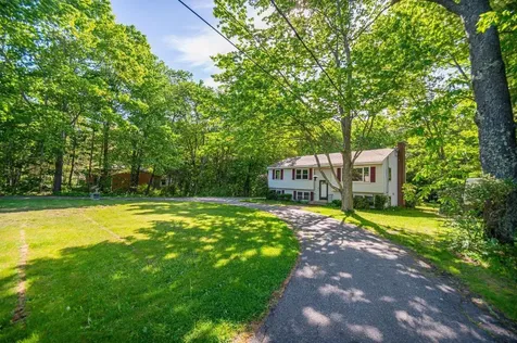 71 Bradstreet Lane Eliot ME 03903