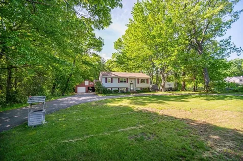 71 Bradstreet Lane Eliot ME 03903