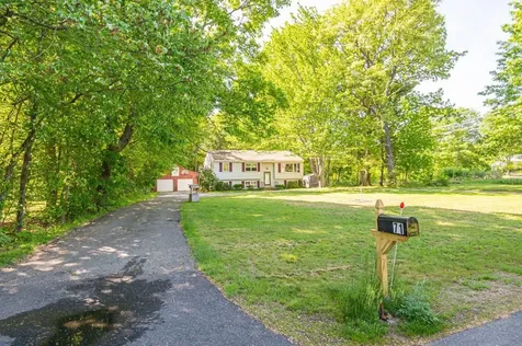 71 Bradstreet Lane Eliot ME 03903