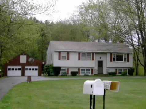 71 Bradstreet Lane Eliot ME 03903
