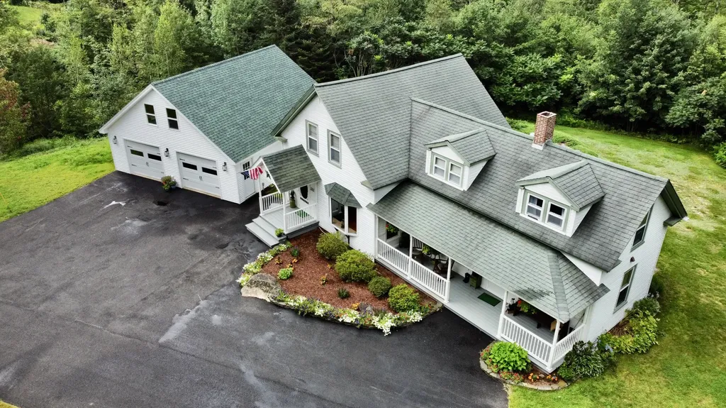 1212 Auburn Road Turner ME 04282