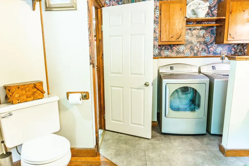 1212 Auburn Road Turner ME 04282