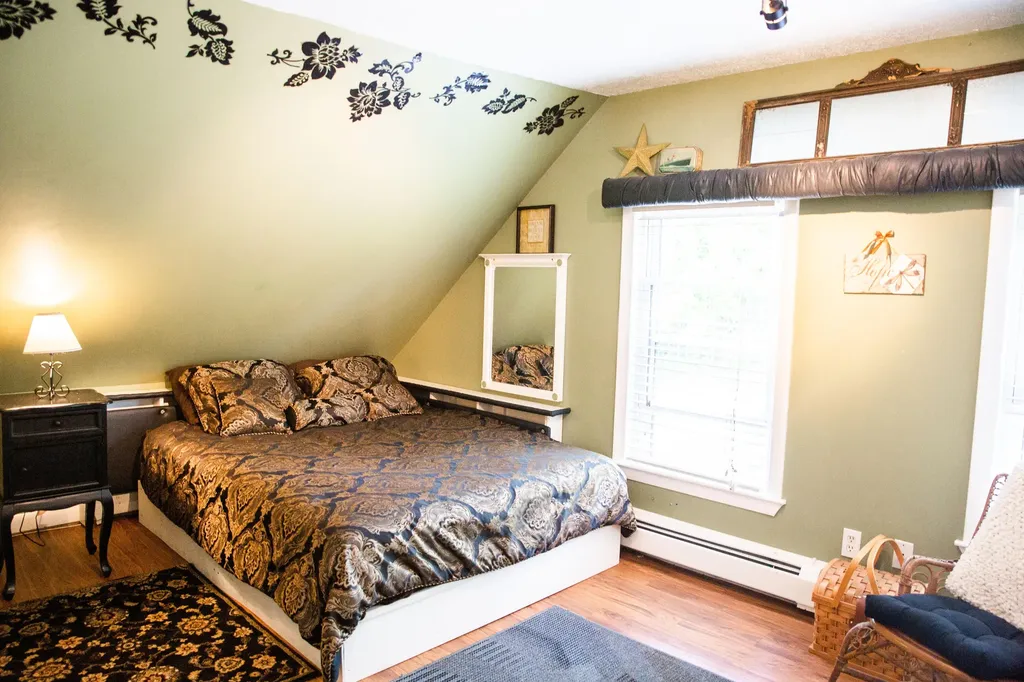 1212 Auburn Road Turner ME 04282