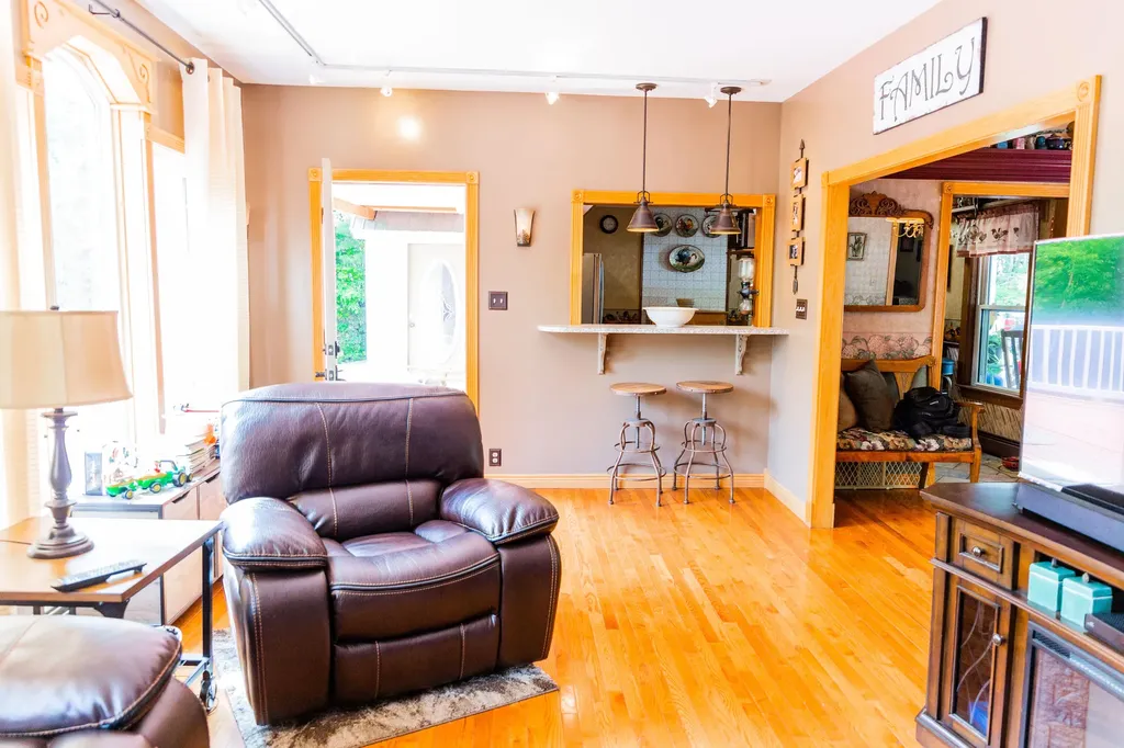 1212 Auburn Road Turner ME 04282
