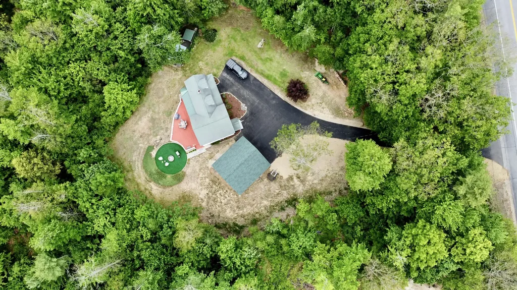 1212 Auburn Road Turner ME 04282