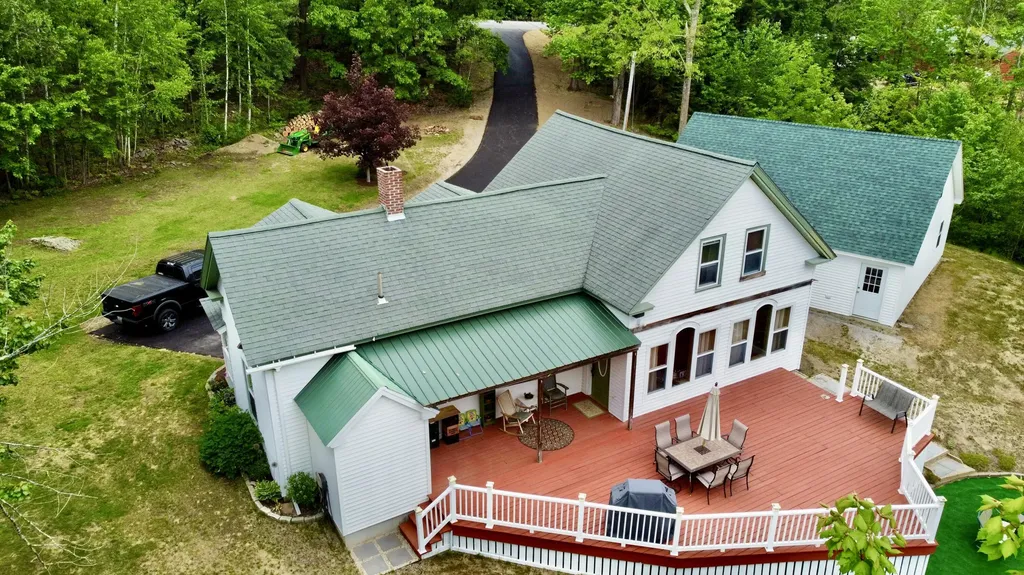 1212 Auburn Road Turner ME 04282