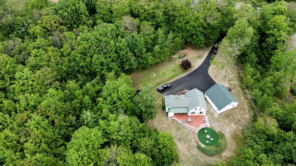 1212 Auburn Road Turner ME 04282