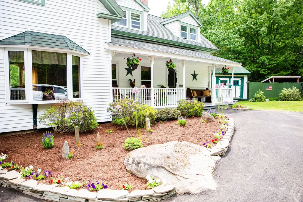 1212 Auburn Road Turner ME 04282