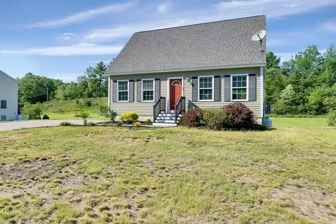 42 Somerset Street Wells ME 04090