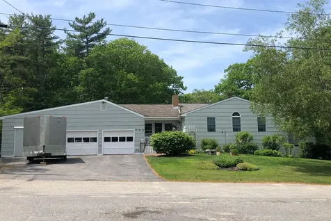 10 Woodland Road Scarborough ME 04074