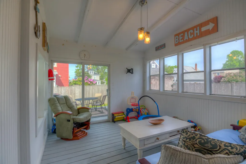 63 Clemons Street South Portland ME 04106