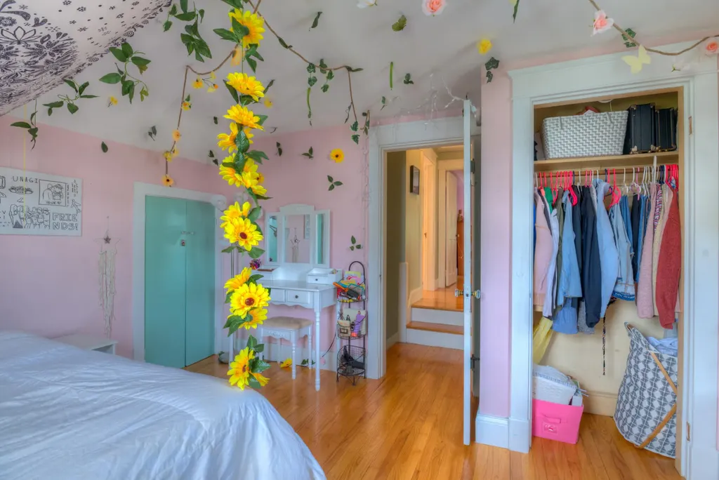 63 Clemons Street South Portland ME 04106