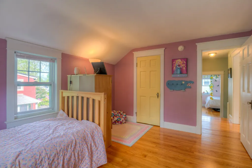 63 Clemons Street South Portland ME 04106
