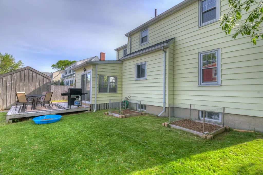 63 Clemons Street South Portland ME 04106