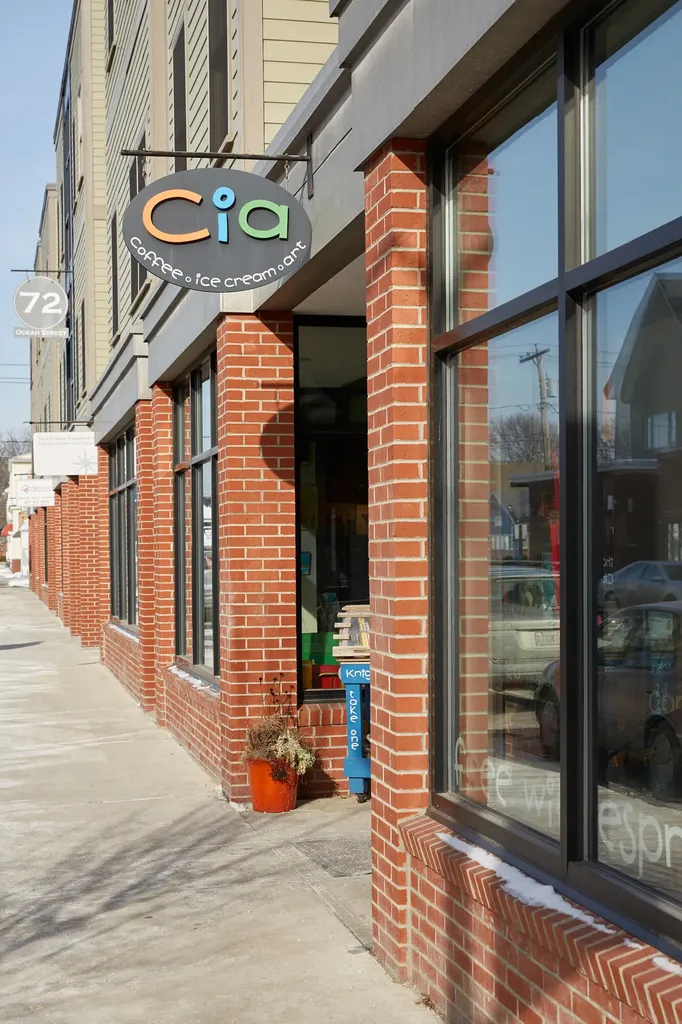 63 Clemons Street South Portland ME 04106