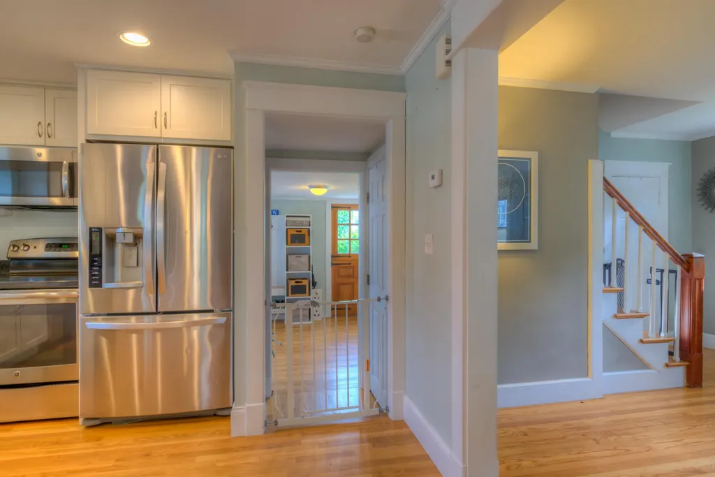 63 Clemons Street South Portland ME 04106