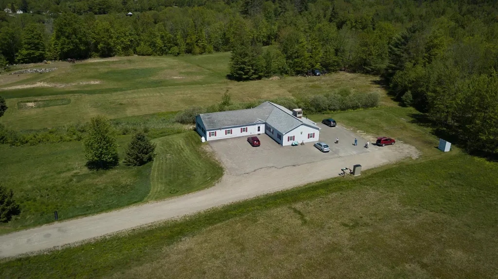 387 Main Street Lincoln ME 04457