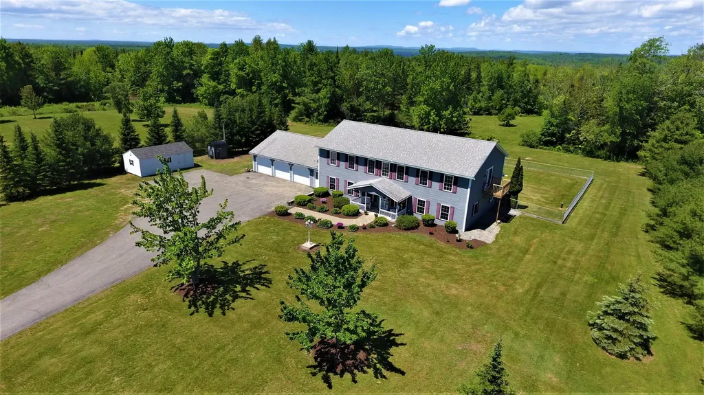 614 Stetson Road Newport ME 04953