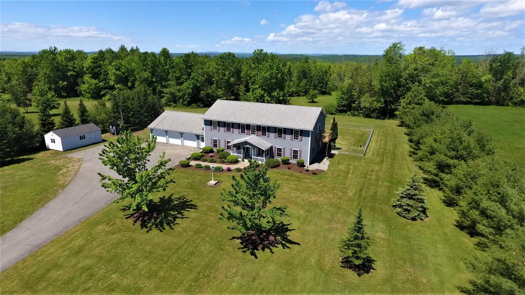 614 Stetson Road Newport ME 04953
