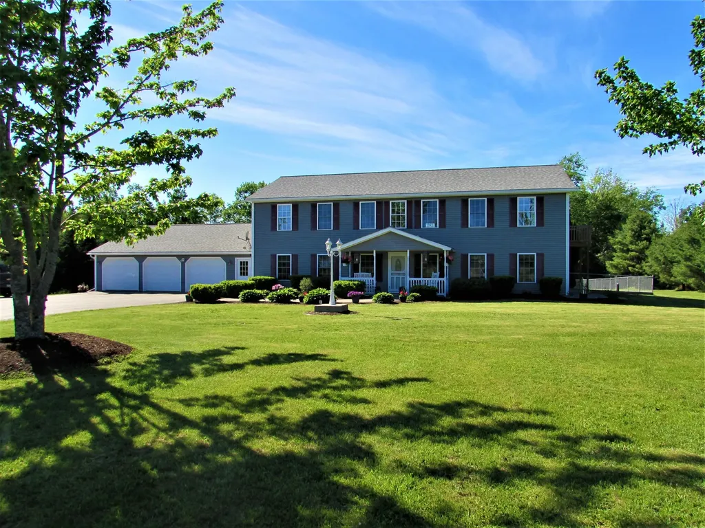 614 Stetson Road Newport ME 04953