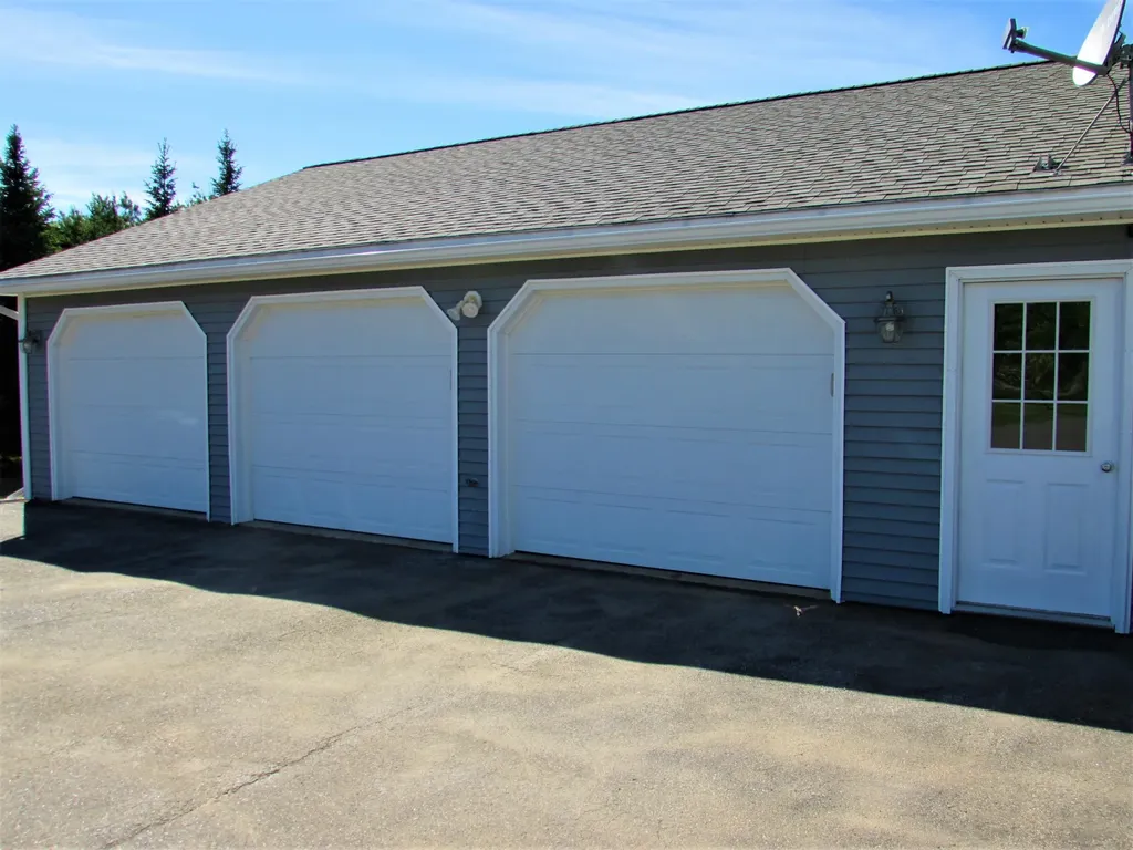614 Stetson Road Newport ME 04953