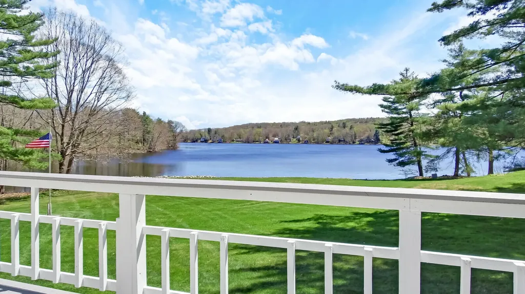26 Whispering Pines Lane Litchfield ME 04350
