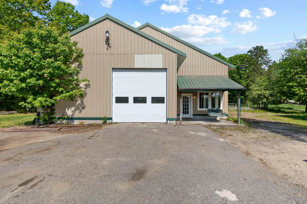 152 Gould Road Dayton ME 04005