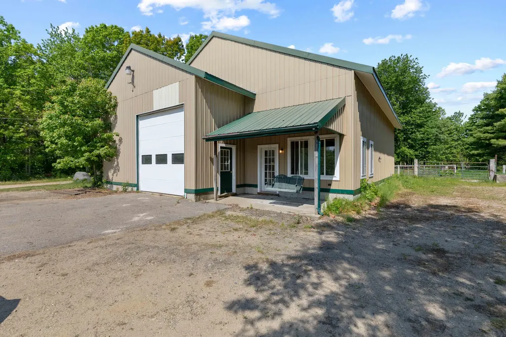152 Gould Road Dayton ME 04005