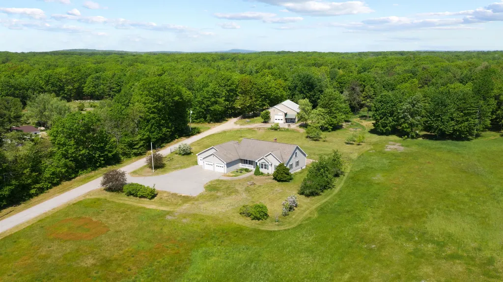 152 Gould Road Dayton ME 04005