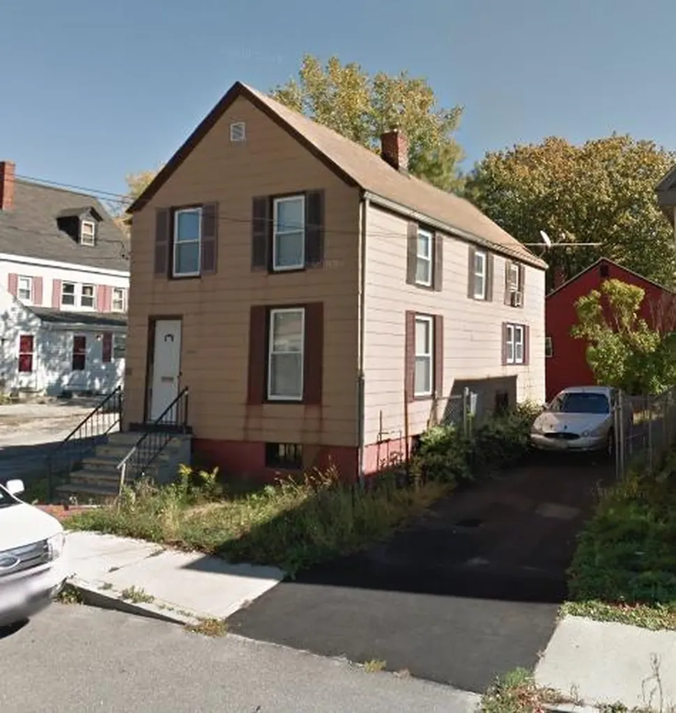29 Lowell Street Portland ME 04102