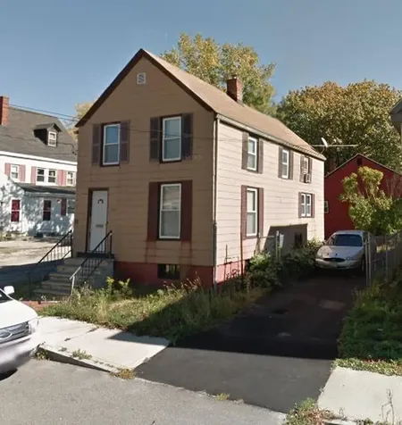 29 Lowell Street Portland ME 04102