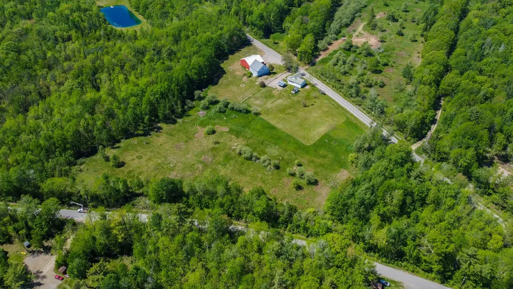 689 Troy Road Burnham ME 04922