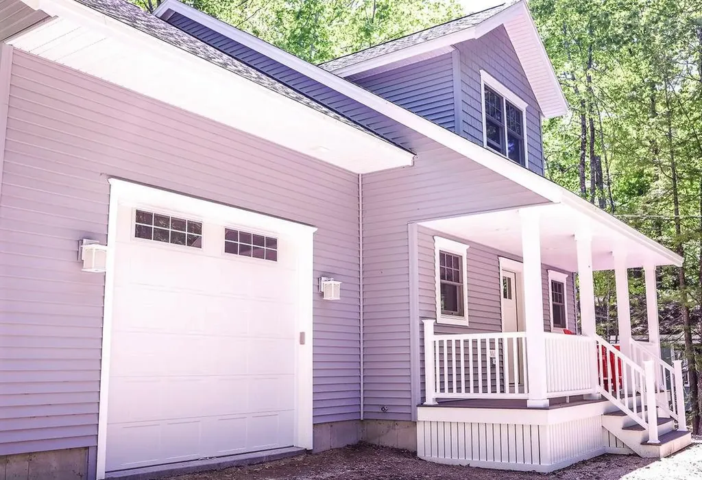 16 Julian Avenue Sebago ME 04029