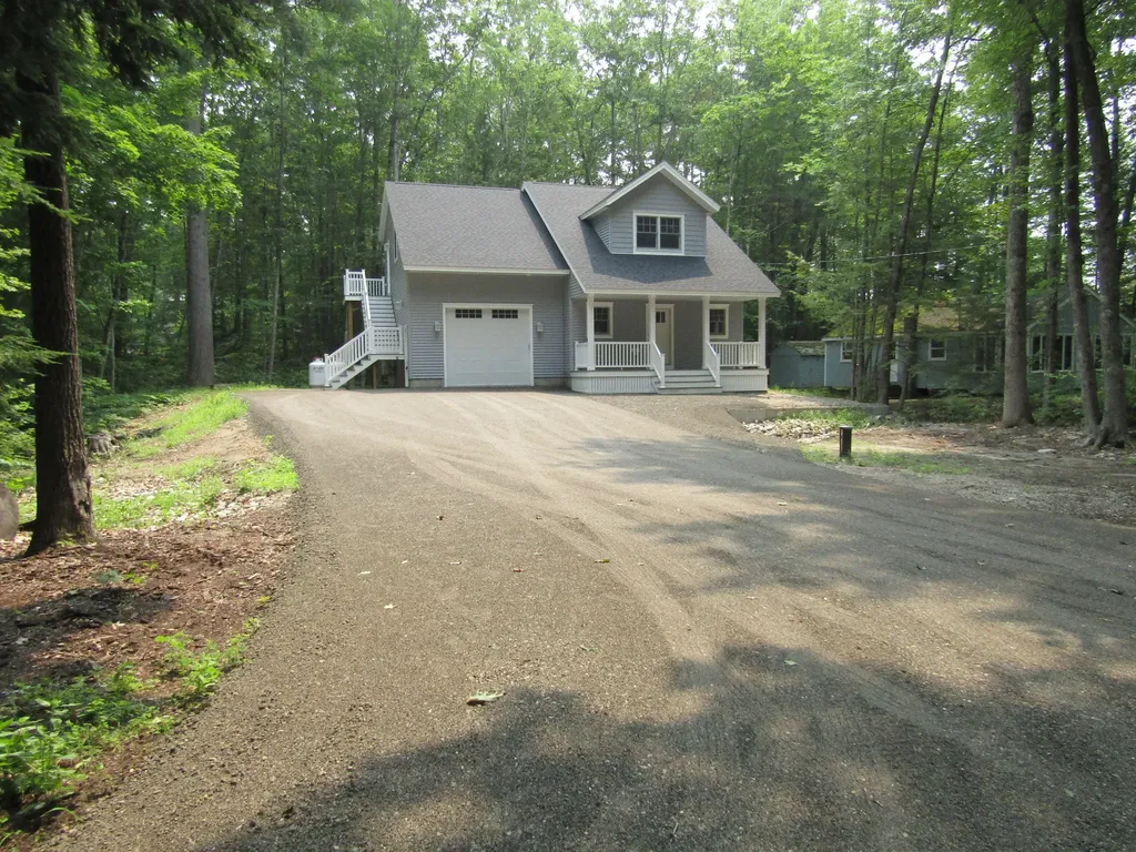 16 Julian Avenue Sebago ME 04029