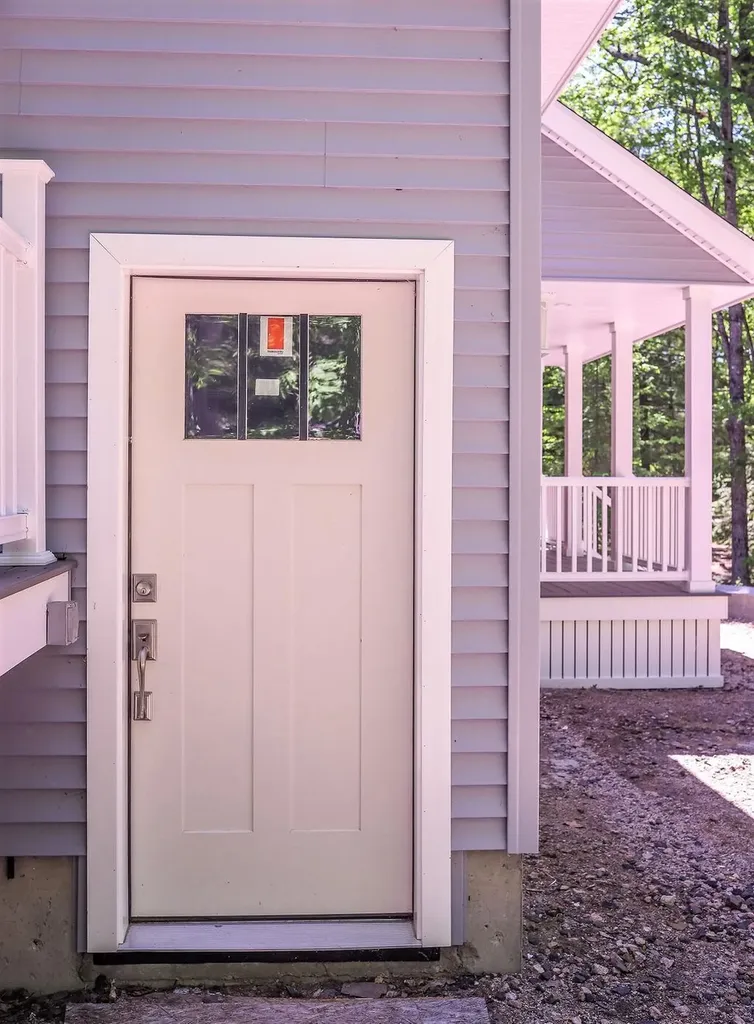 16 Julian Avenue Sebago ME 04029