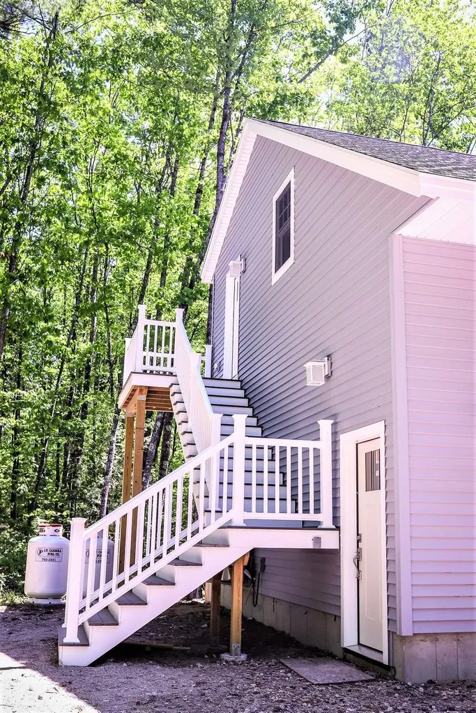 16 Julian Avenue Sebago ME 04029
