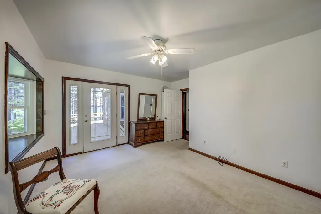 162 Scraggle Point Road Saint George ME 04859