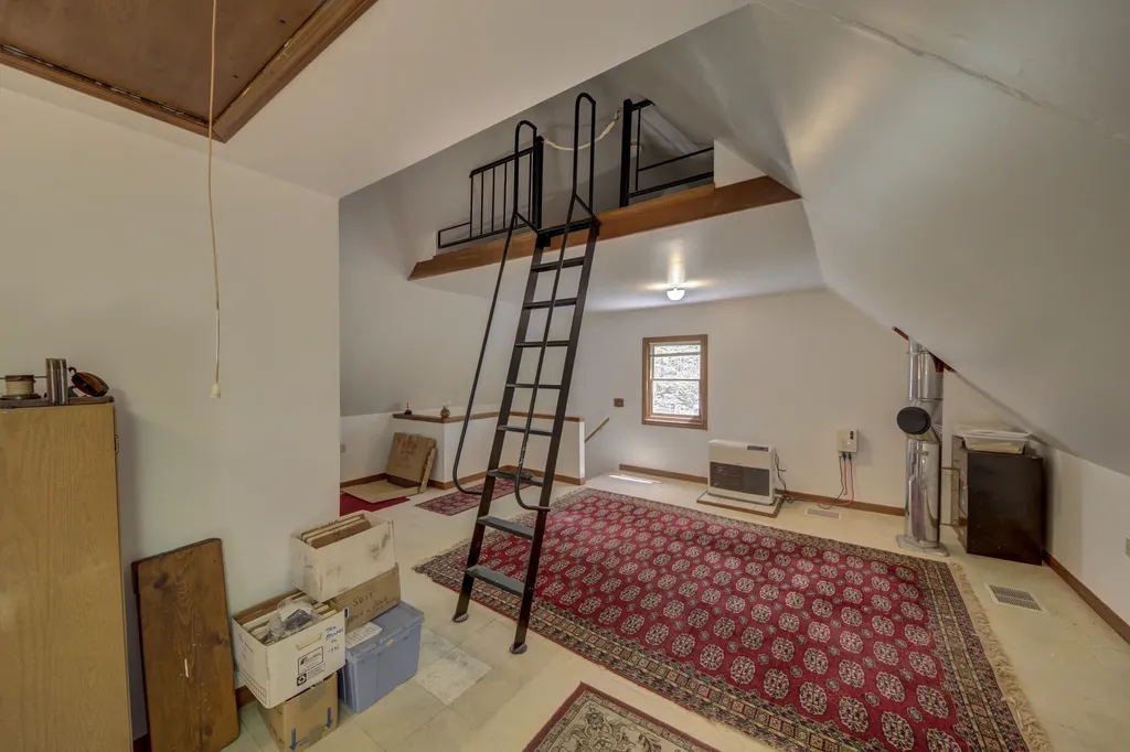 162 Scraggle Point Road Saint George ME 04859