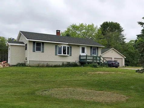 1016 E East Waldo Road Belfast ME 04915