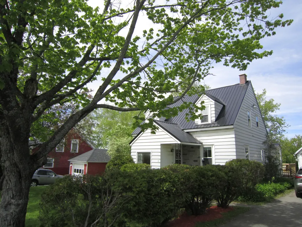 13 Pleasant Street Presque Isle ME 04769